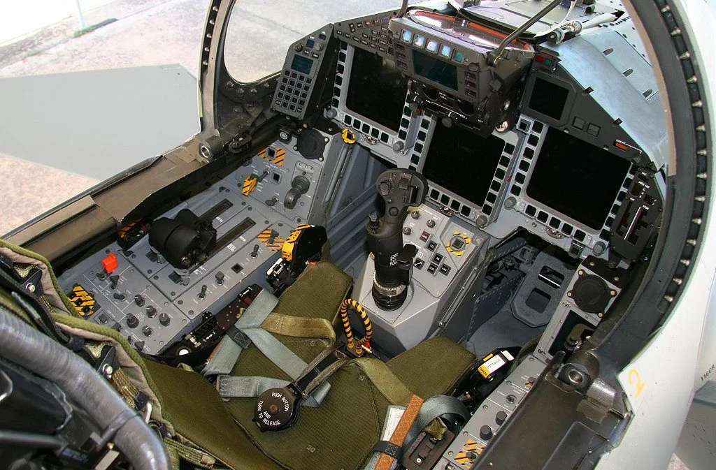 Cabina del piloto del Eurofighter Typhoon